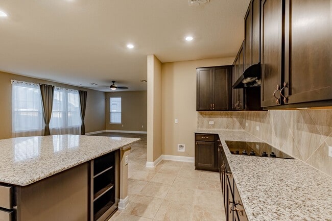 Building Photo - Beautiful 4BR / 2.5BA Home – Walk-In Closet, Covered Deck & Laundry Room