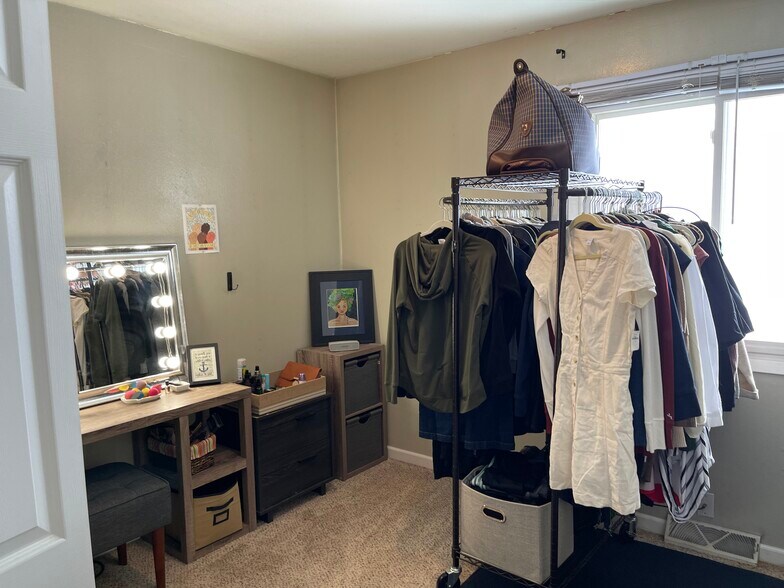 Bedroom 1 - 1617 Jackson St