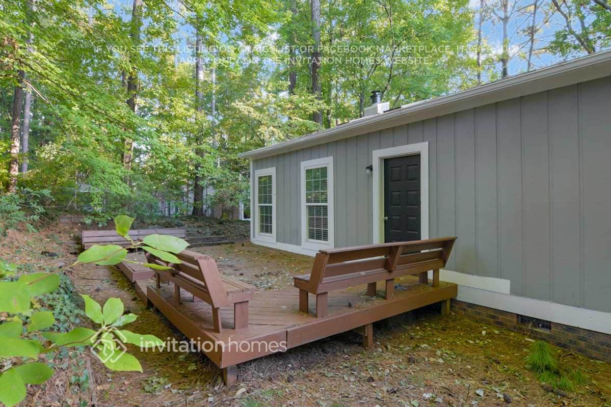 Building Photo - 1243 Gatehouse Dr