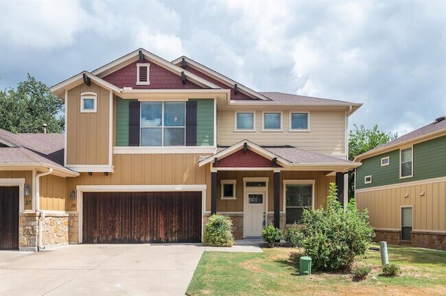 Primary Photo - 6708 Menchaca Rd