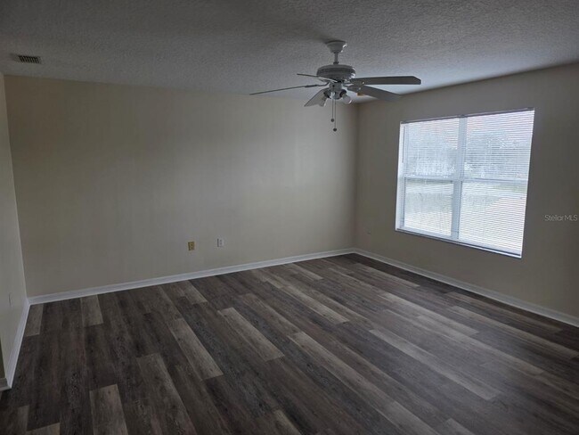 Building Photo - 442 Mulberry Ct
