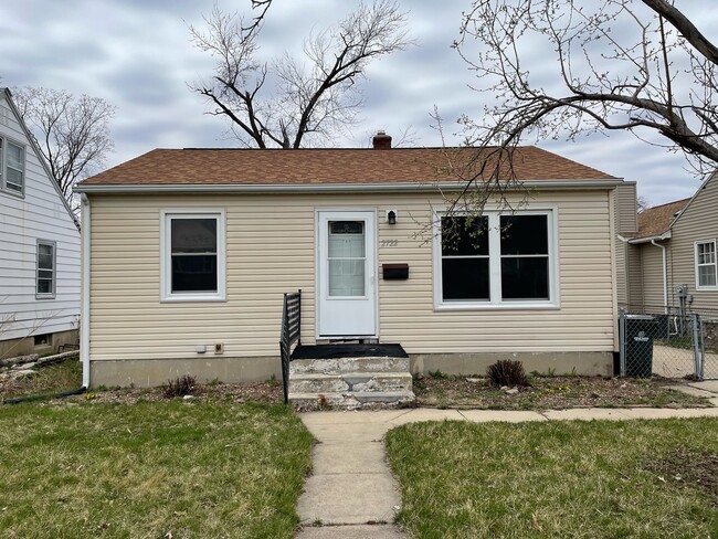 Primary Photo - 2722 Dalewood Ave SE