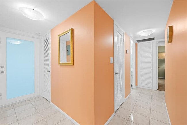 Building Photo - 201 N Ocean Blvd