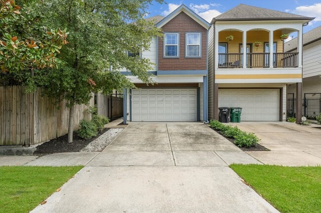 Primary Photo - Exquisite 2-Story Home in a Prime Location...