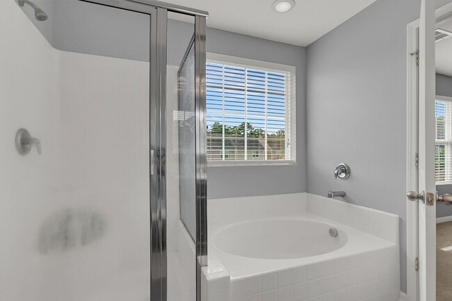 Building Photo - Beautiful Summerville Property for Rent!