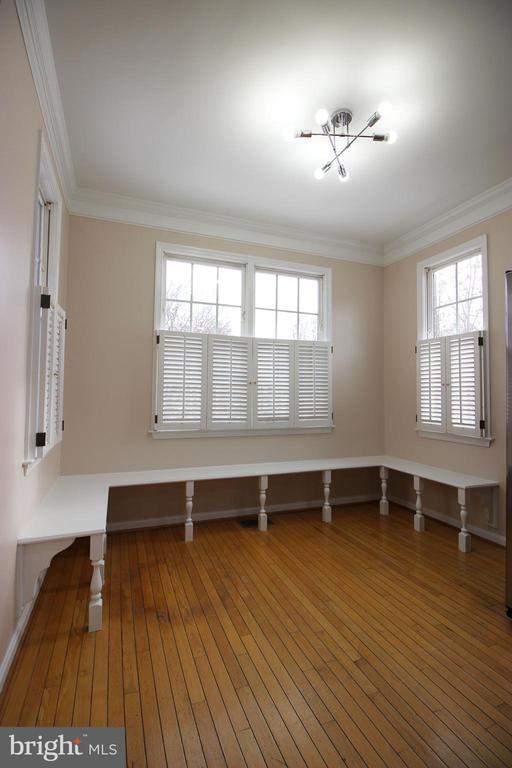 Building Photo - 243 Winter Walk Dr