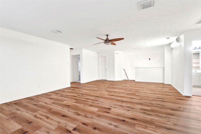 Building Photo - 8518 Windy Thicket Ln