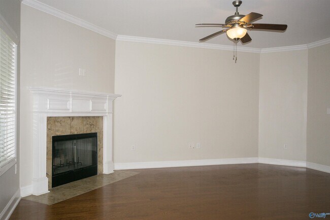 Building Photo - 106 Back Creek Cir NW