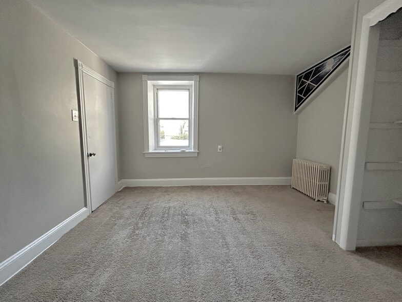 Building Photo - 165 Cotton St