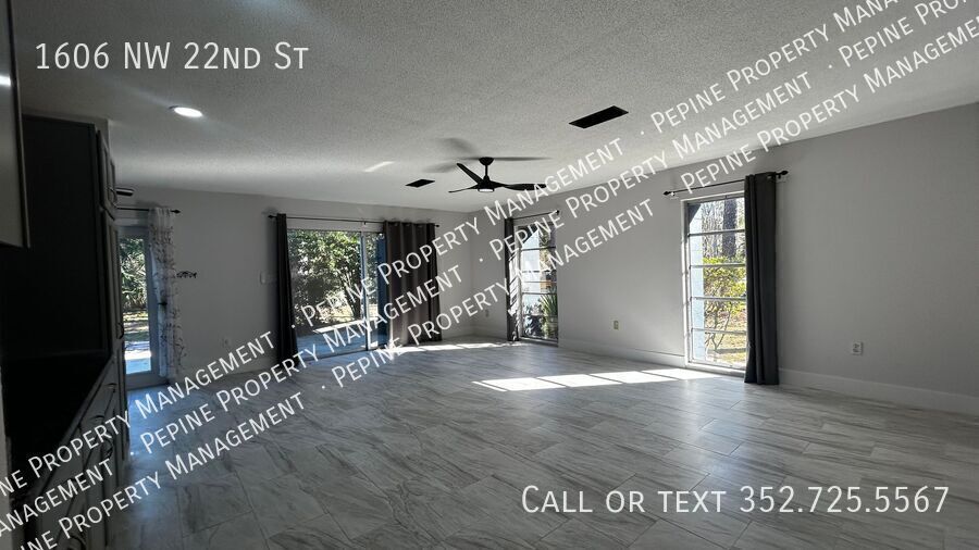 Building Photo - 1606 NW 22nd St