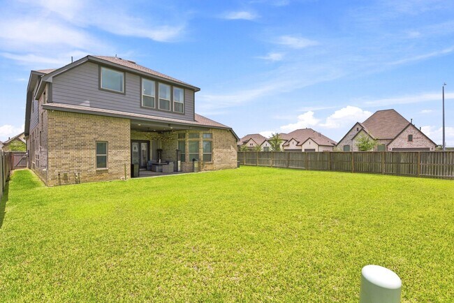 Building Photo - 531 Santa Rosa Hls Dr
