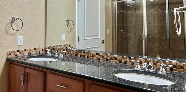 Building Photo - 7865 Vallagio Ln
