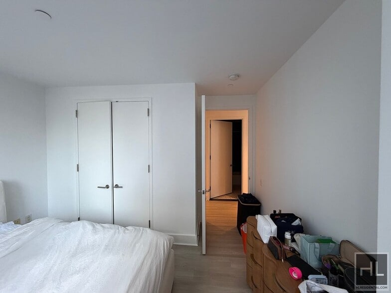 Building Photo - FLEET PLACE