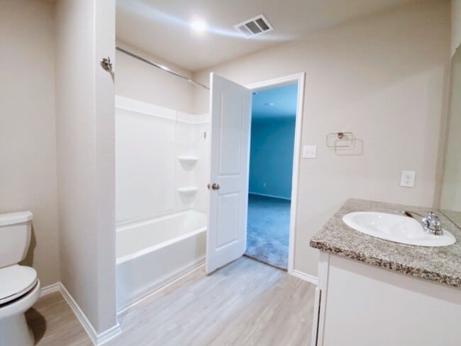 Building Photo - 4 BR /2 BA - 1667 SF Home in Hidden Trails...