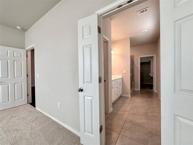 Building Photo - 11604 Roxburgh Pass