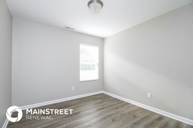 Building Photo - 173 Konnoak Village Cir