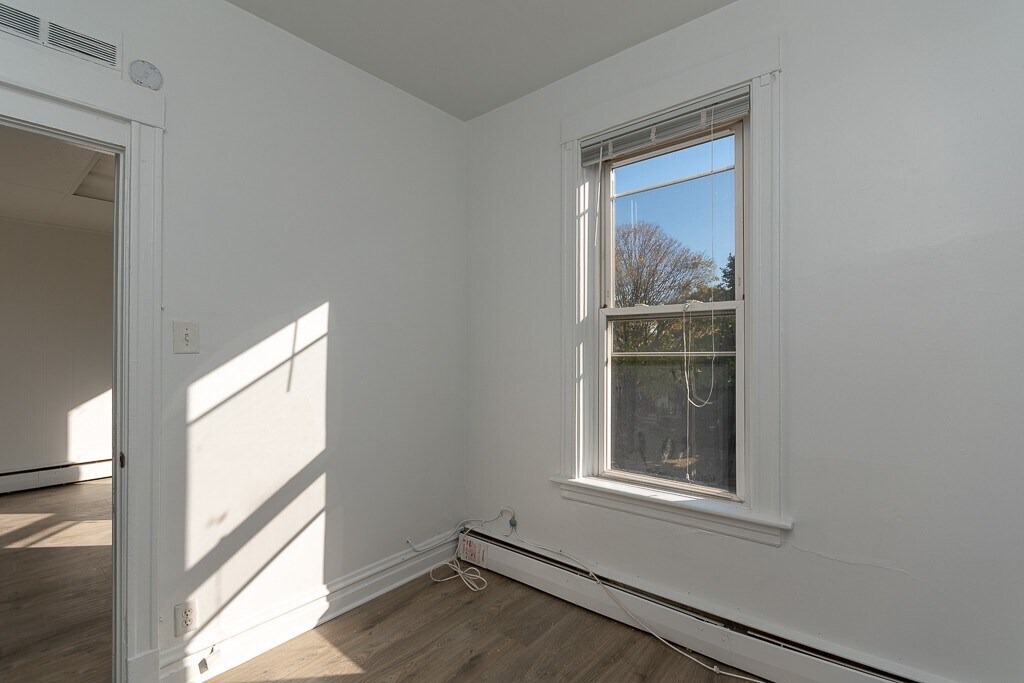 Building Photo - 3736 W Wabansia Ave