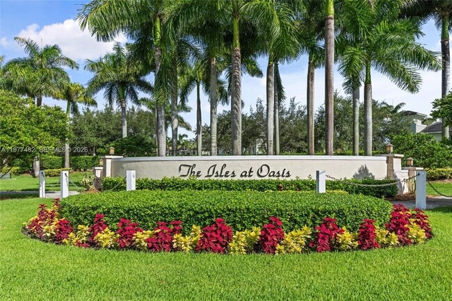 Building Photo - 2380 NE 1st St