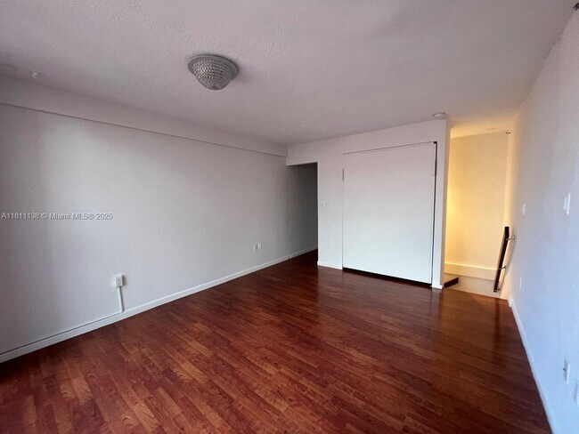 Building Photo - 2801 Florida Ave