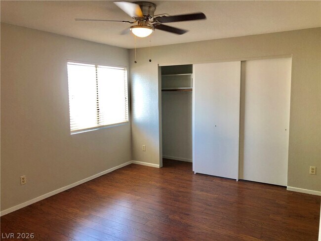 Building Photo - 6863 Tamarus St