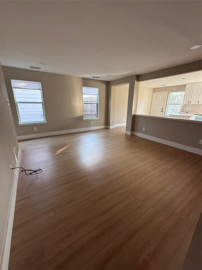 Building Photo - 3819 Banks Ridge Ln