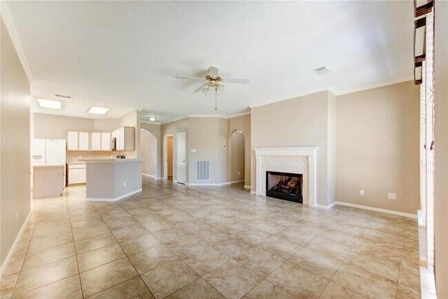 Building Photo - 4814 Cotter Ln