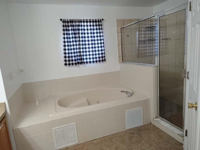 Building Photo - 4422 Evergreen Forest Loop