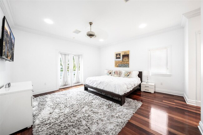 Building Photo - 438 Coconut Isle Dr