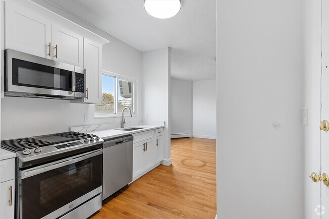 Building Photo - 51 Bonair St