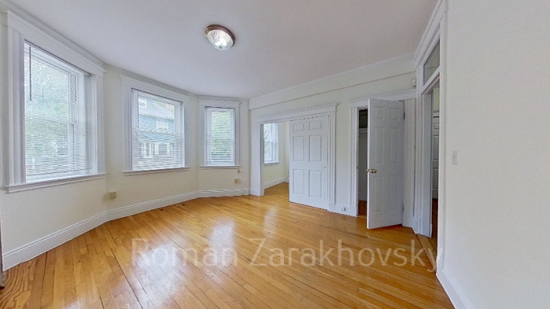 Building Photo - 10 Orkney Rd