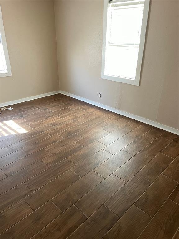 Building Photo - 105 Henna