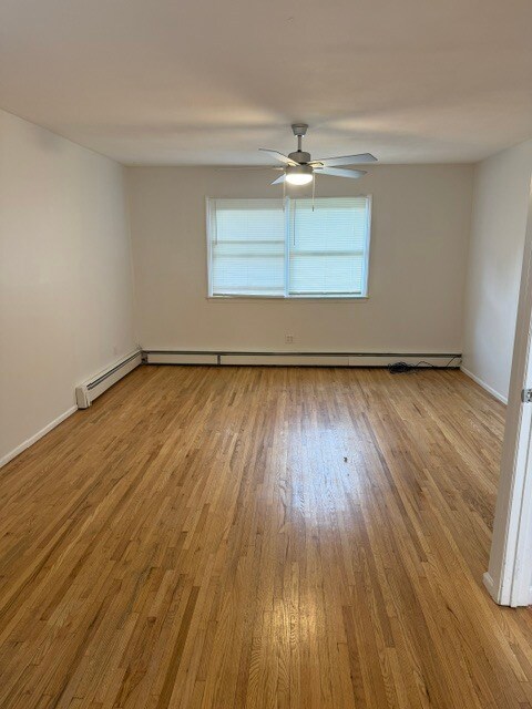 Building Photo - 8 Tobi Ln