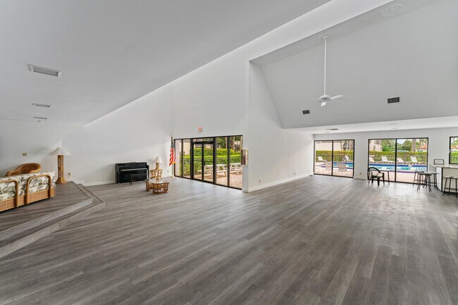 Building Photo - 1605 Jupiter Ln