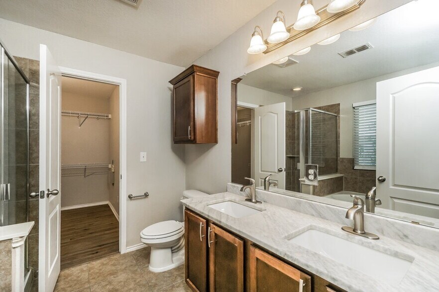 Building Photo - 419 Tequila Ranch