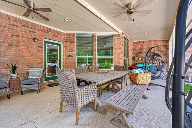 Building Photo - 27 E Shale Creek Cir