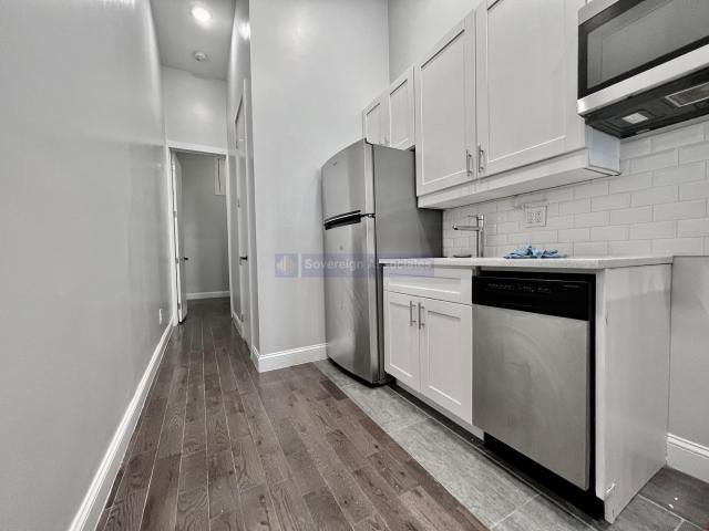 Building Photo - 2 bedroom in NEW YORK NY 10032