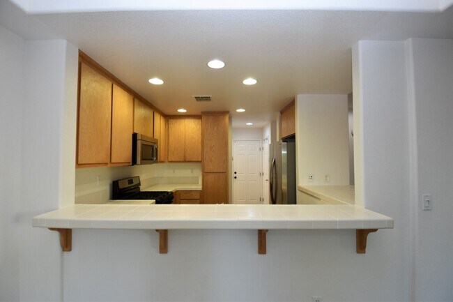 Building Photo - 3814 Black Butte Rd