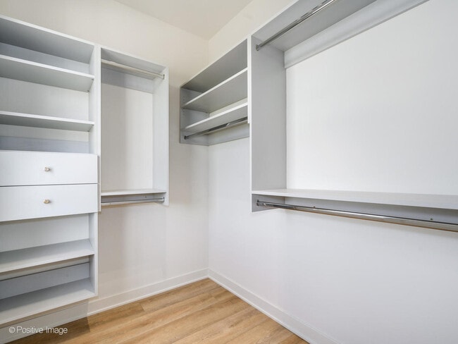 Building Photo - 3014 Cottonwood Ln