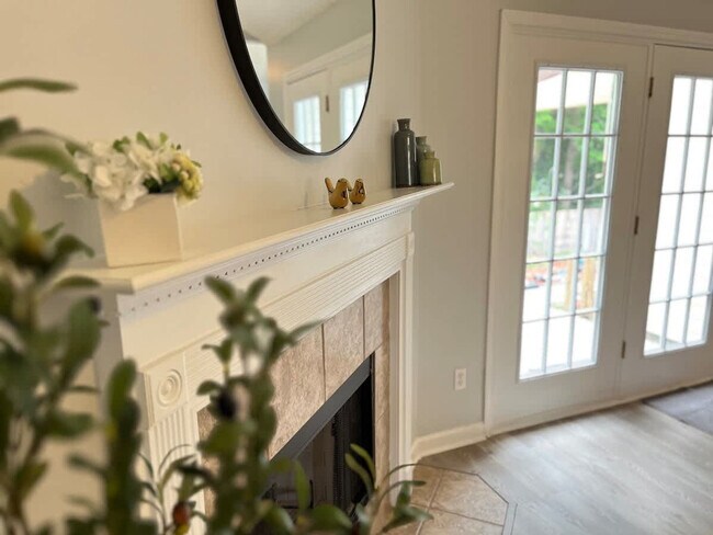 Building Photo - 182 Aquinnah Dr