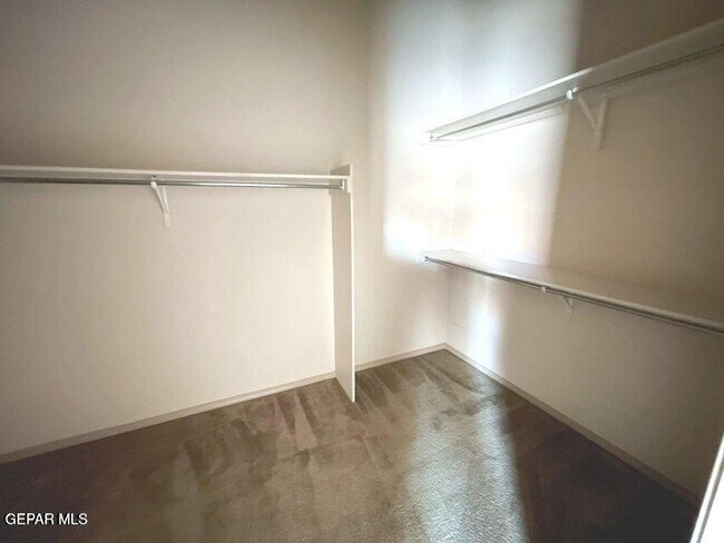 Building Photo - 4001 Hueco Valley Dr