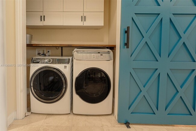 Building Photo - 30825 Ortega Ln