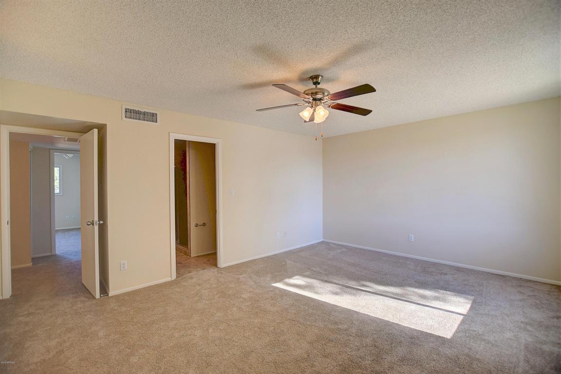 Building Photo - 8344 E Chaparral Rd
