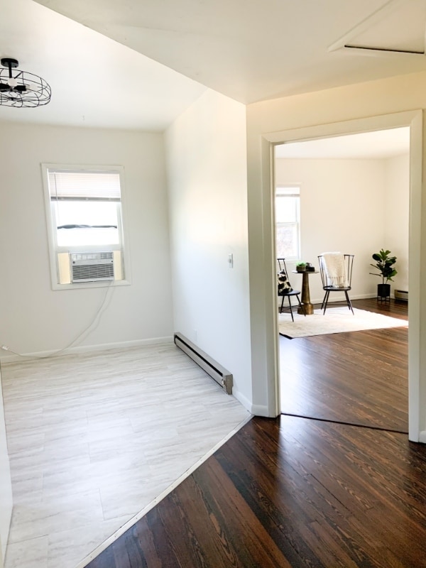 Building Photo - 109 W Maple St