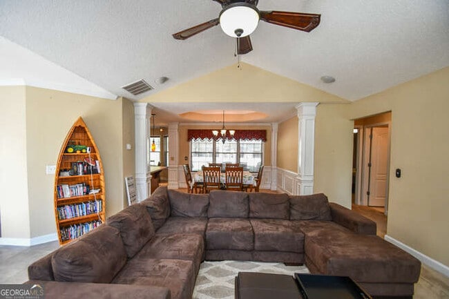 Building Photo - 886 Jefferson Walk Cir