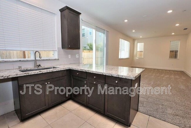 Building Photo - 3513 Birdland Ave