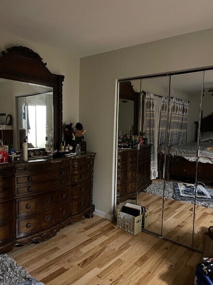 Master bed wood floor - 96 Van Buren Rd