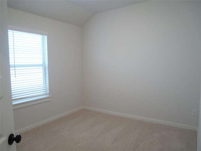 Building Photo - 6435 Downey Ln