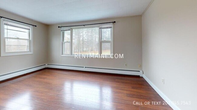 Building Photo - 198 Main Rd N