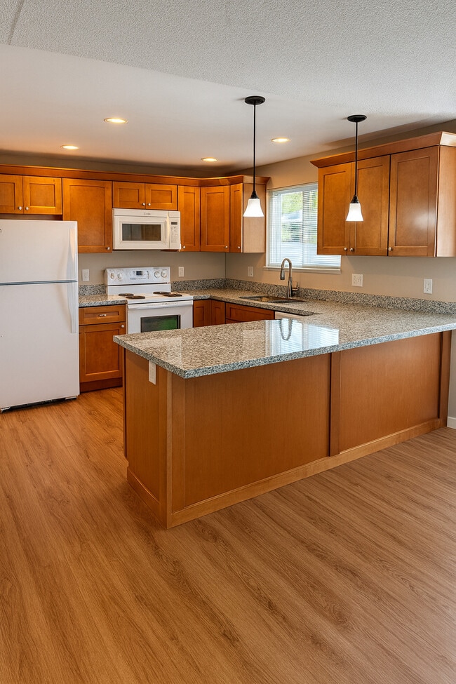 Primary Photo - Oak Tree Apartments