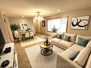 Building Photo - 4 BEDROOM, 2 BATH HOME IN EAST SIOUX FALLS! DOUBLE ATTACHED GARAGE! FENCED IN BACKYARD!